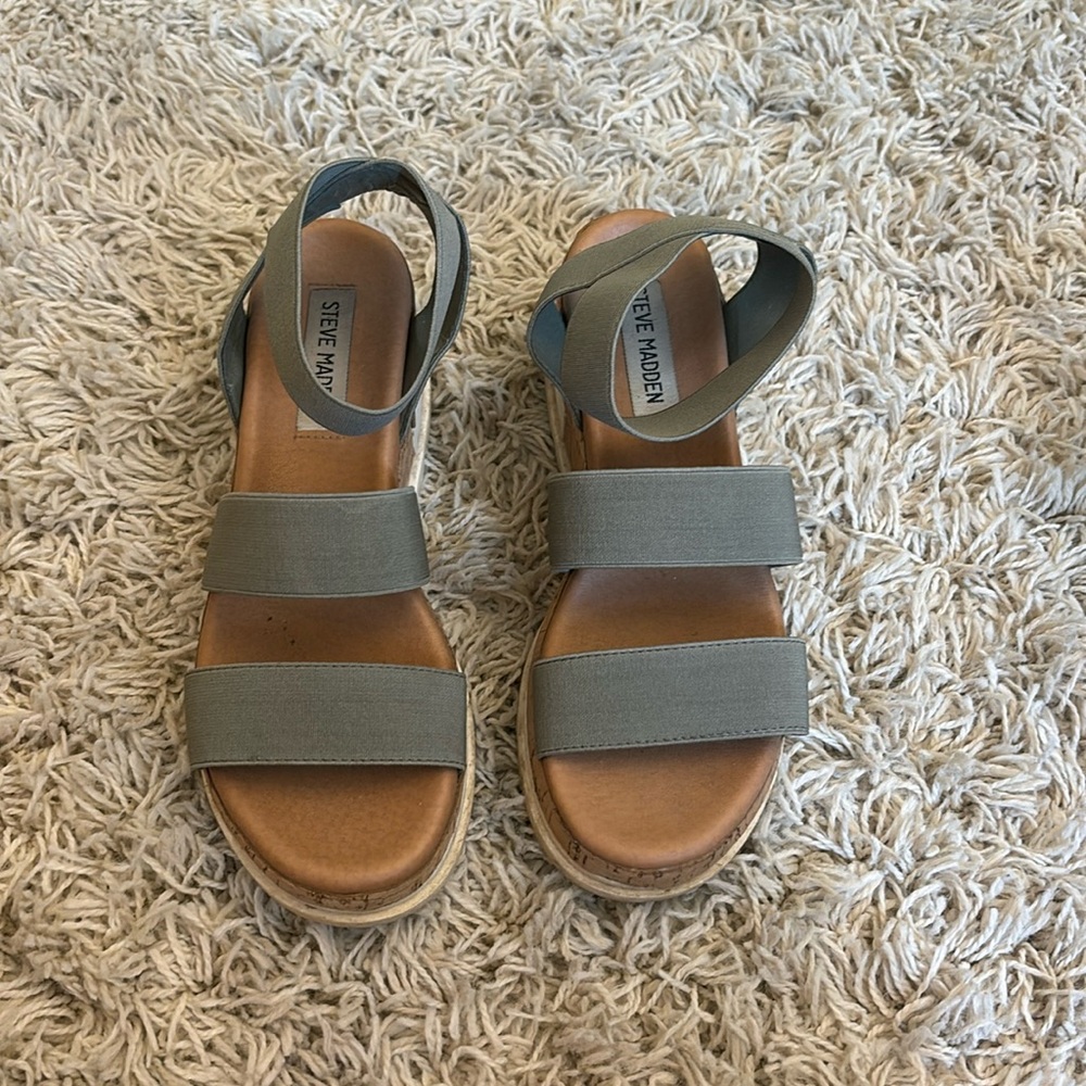 Steve Madden wedges